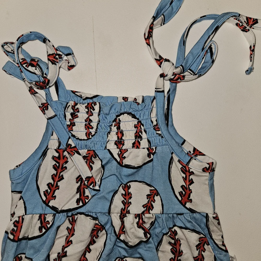 Gigi and Max Bamboo Baseball Print Kids Bodysuit Romper Sz 0-6 months